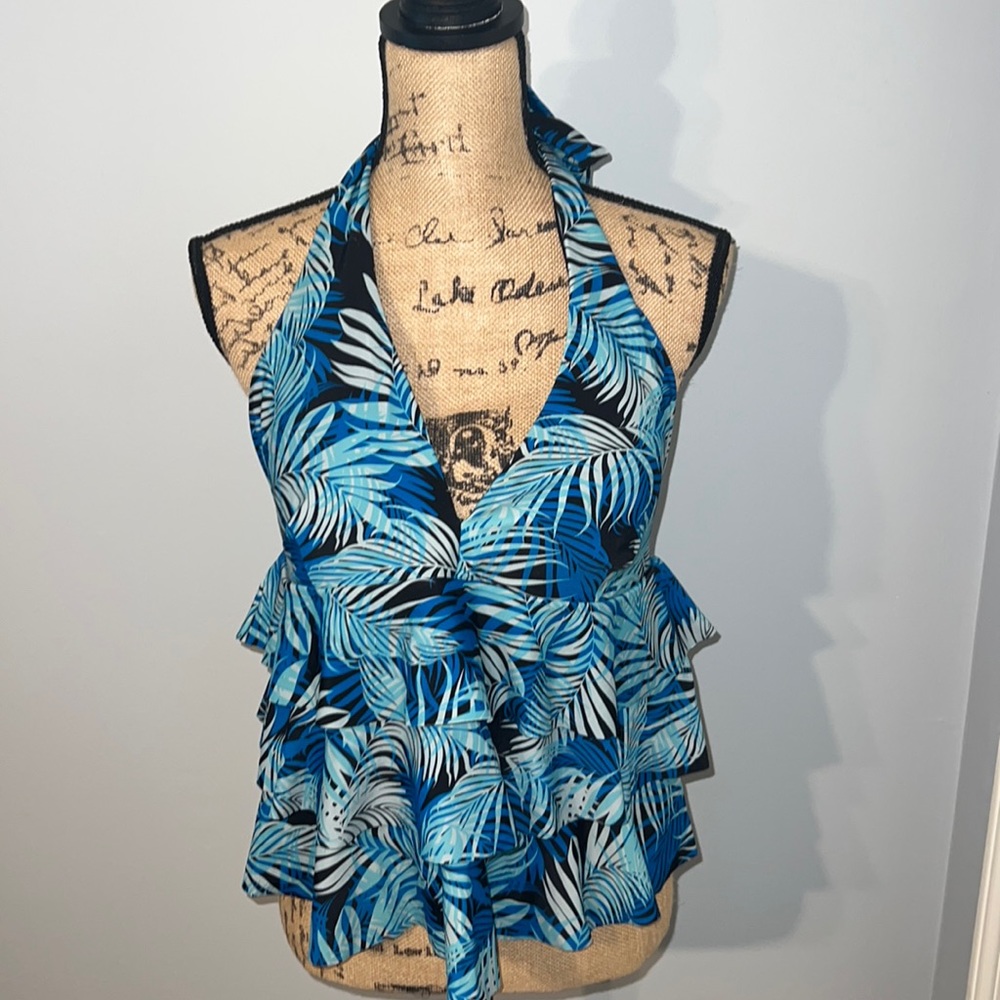 Time and tru size large bathing suit top
